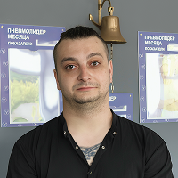 Кладовщик  Артем Акопян