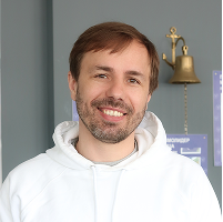 Руководитель отдела снабжения Павел Сериков