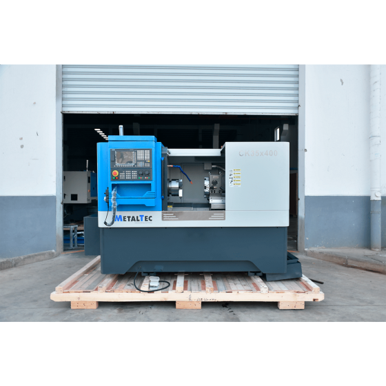 Токарный станок c ЧПУ с горизонтальной станиной MetalTec CK 35x400
