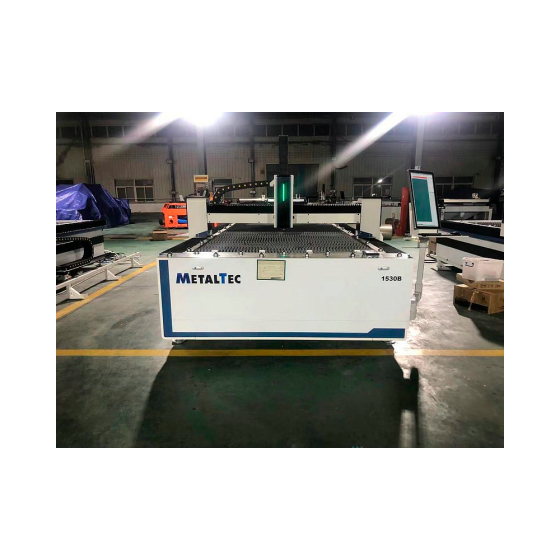 Оптоволоконный лазерный станок для резки металла MetalTec 1530B (MAXPHOTONICS3000W) 