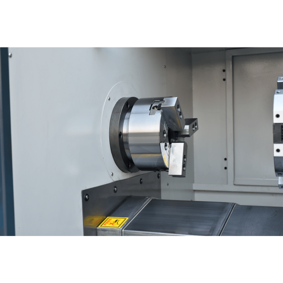 Токарный станок c ЧПУ с горизонтальной станиной MetalTec CK 35x400