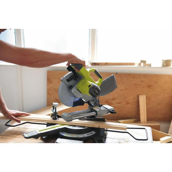 Пила торцовочная RYOBI EMS216L