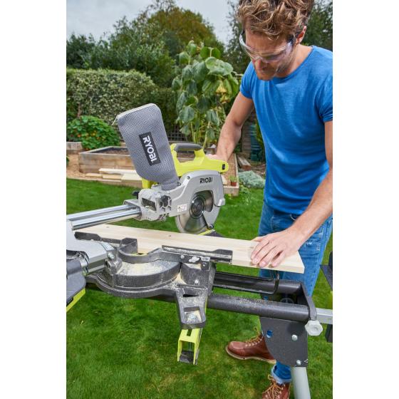 ONE + / Торцовочная пила RYOBI R18MS216-0 (без батареи)